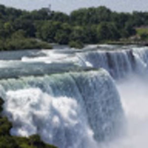 Meet your Posher, Chloe